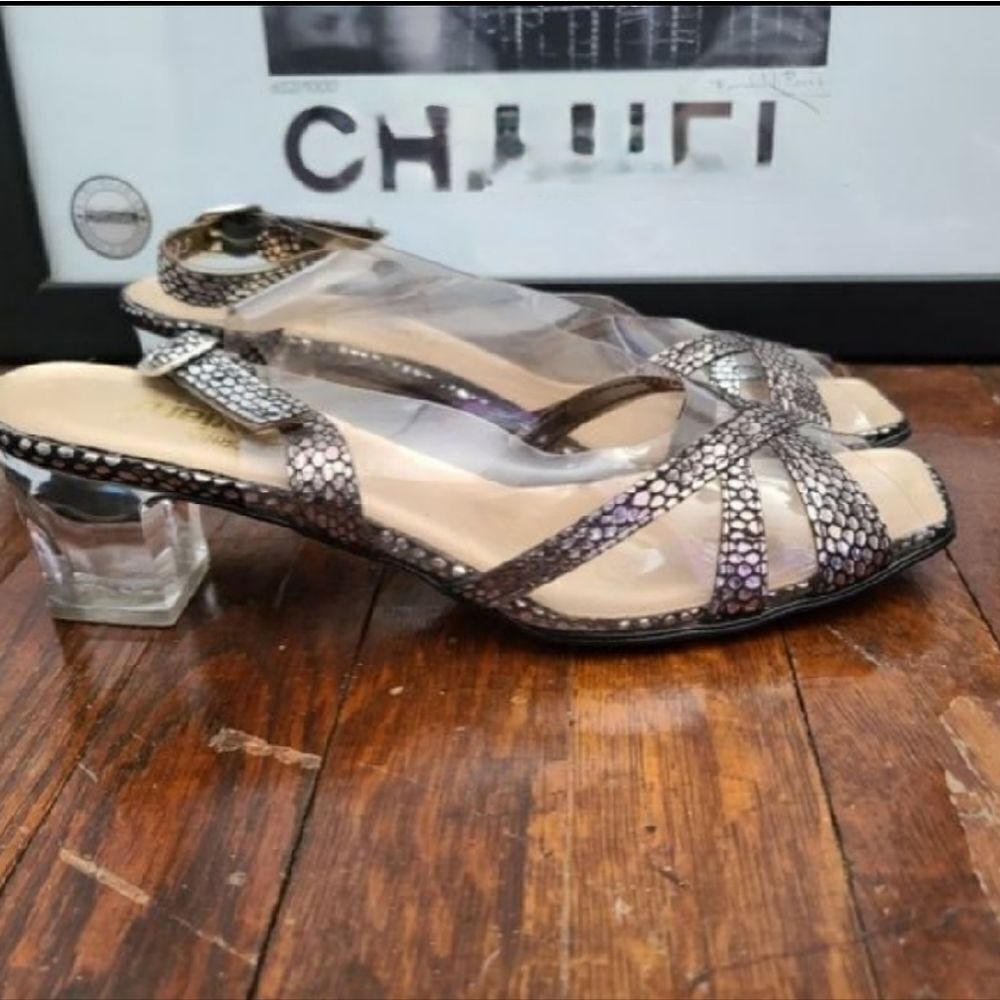 Vintage Metallic Silver Python Clear Plastic Heels - image 2